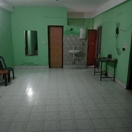 Swaroop Ashray Homestay Силигури Экстерьер фото